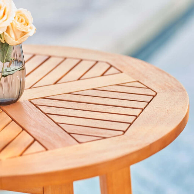 Pattern-Top Outdoor Bar Table in Eucalyptus Wood Top Detail - Wooden Soul